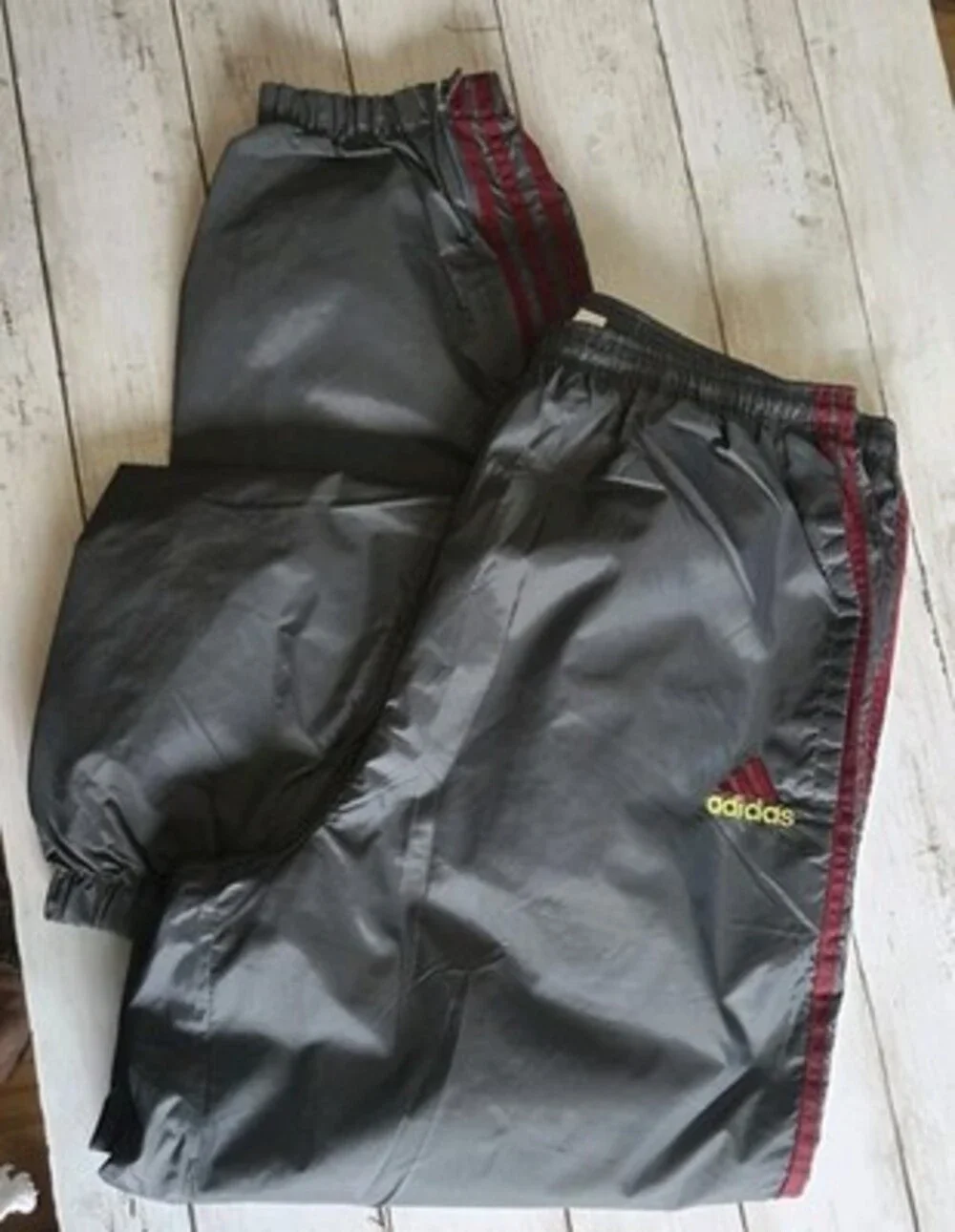 Vtg Y2K Adidas Track Pants Sz L Gray Stripes Nylon Lined Burgundy Yellow Logo